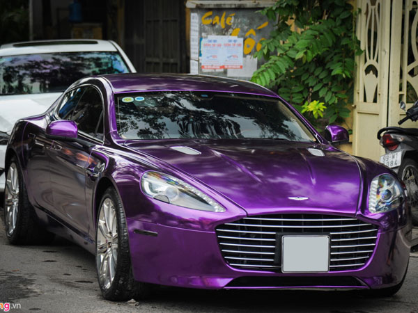 Aston Martin Rapide S màu độc nhất Việt Nam, giá hơn 10 tỷ