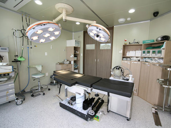 Lãng phí trong mua sắm thiết bị y tế: Thiết bị hàng tỷ đồng mua về... cất kho