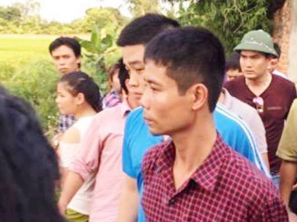 Lội gần 3km sông truy tìm dấu vết nghi can giết người