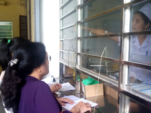 Một bệnh nhân 4 tháng đi khám bảo hiểm y tế 123 lần