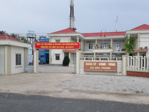 Cán bộ xã và những chiêu "xin làm hộ nghèo" cười ra nước mắt