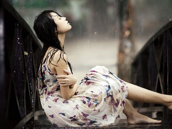 Phải chi anh thật sự phản bội tôi và đang sống vui vẻ ở nơi nào đó!