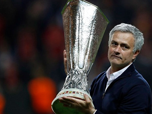 Mourinho: "Tôi vẫn chẳng là gì tại Man Utd"