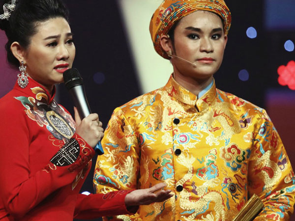 NSƯT Quế Trân khóc nghẹn vì nhớ NSND Thanh Tòng