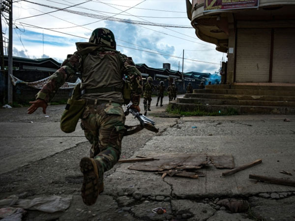 90% dân được sơ tán, Marawi hoá "thành phố ma"