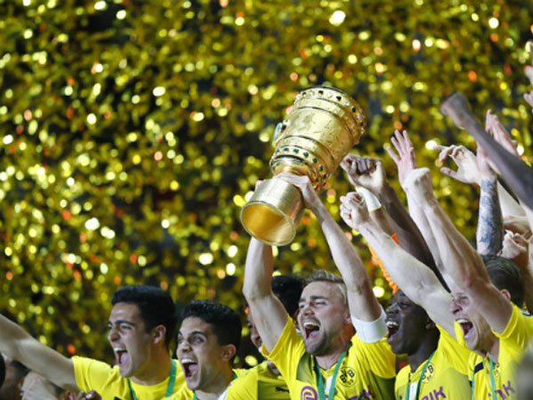Dortmund vô địch Cup quốc gia, chấm dứt ba năm không danh hiệu