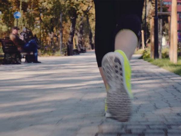 Tiếc quả xoài chua, bảo vệ sập "bẫy tình" quý bà phòng gym