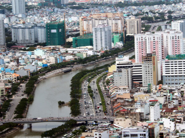 Lãnh đạo UBND TP HCM: "Cơn sốt đất ảo là bài học cho thành phố"