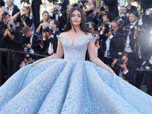 Những mỹ nhân khuynh đảo thảm đỏ Cannes 2017