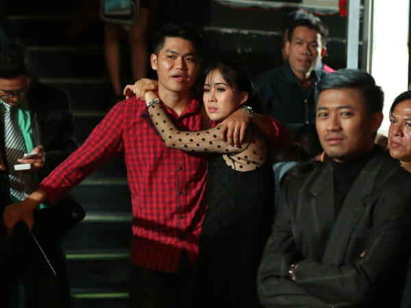Quý Bình tránh mặt Lê Phương trong hậu trường Kịch cùng Bolero