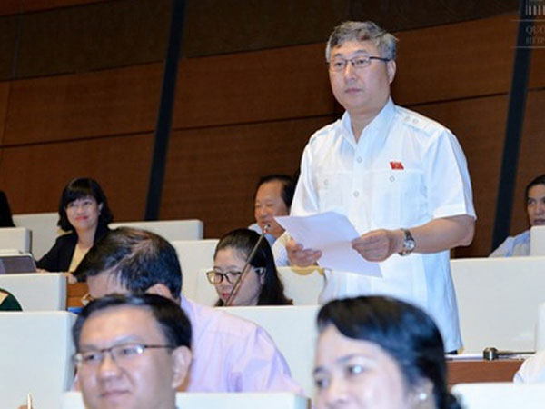 Đường sắt Việt Nam: Ngày càng kém do độc quyền?
