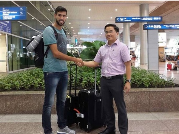 HAGL bất ngờ chiêu mộ trung vệ Brazil có giá 3 tỷ đồng