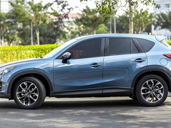 Mazda CX-5 giảm giá sâu về mốc 850 triệu tại Việt Nam