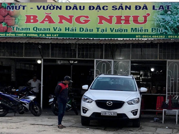 Trả lại nước cốt dâu, du khách bị đánh nhập viện ở Đà Lạt