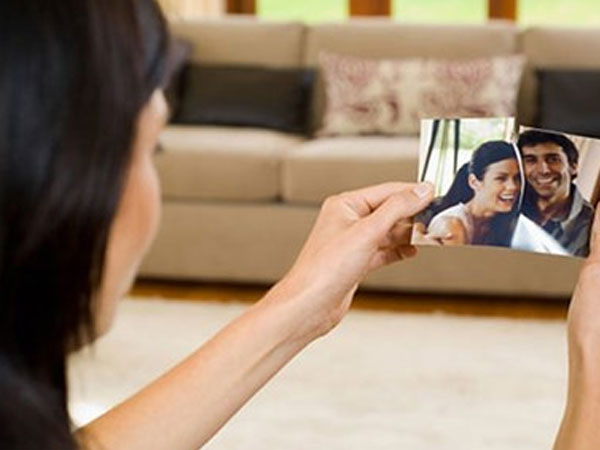 Ghen ngược, bồ trẻ đến nhà chồng tôi đòi... quyền lợi