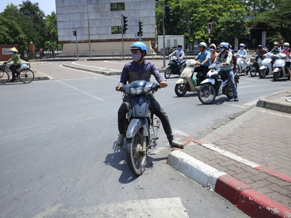 Dự báo thời tiết 2/6: Hà Nội chạm ngưỡng 40 độ