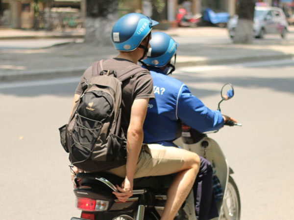 Sau Vinasun, đến lượt Hiệp hội Taxi Hà Nội kiến nghị xử lý Uber, Grab