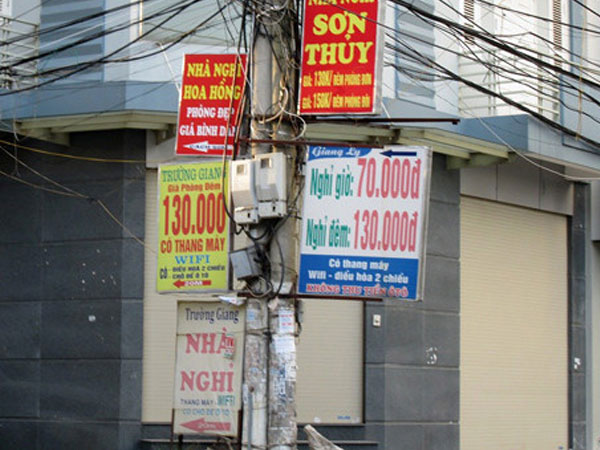 Nhà nghỉ Hà Nội hết phòng vì sinh viên, người lao động trốn nóng