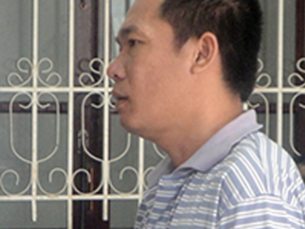 Sát thủ ngủ canh thi thể vợ 8 đêm trong nhà