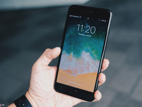Dùng thử iOS 11 trên iPhone 7 Plus ở Việt Nam
