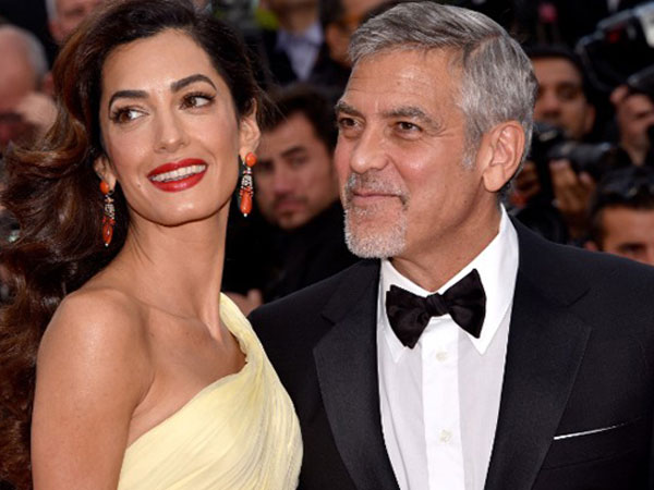 George Clooney đón cặp song sinh ở tuổi 60