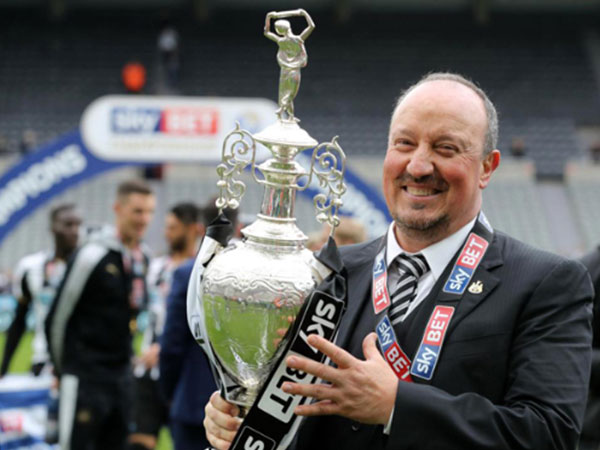 Benitez đặt mục tiêu cao tại Ngoại hạng Anh mùa tới