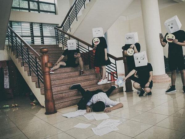 Bộ ảnh kỷ yếu "Vô tâm" đậm tính nhân văn của học sinh Bình Phước