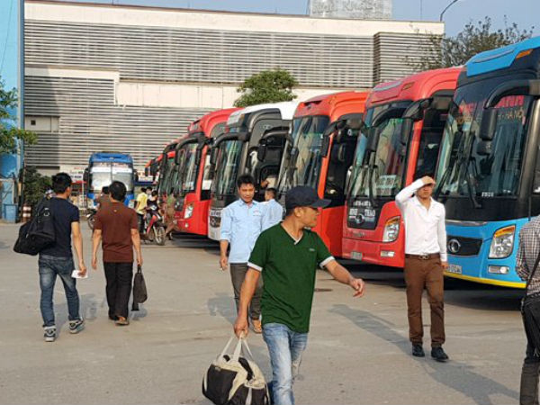 Điều xe về 1 bến: Sở tiếp tục xin, nhà xe lo "chết sạch"