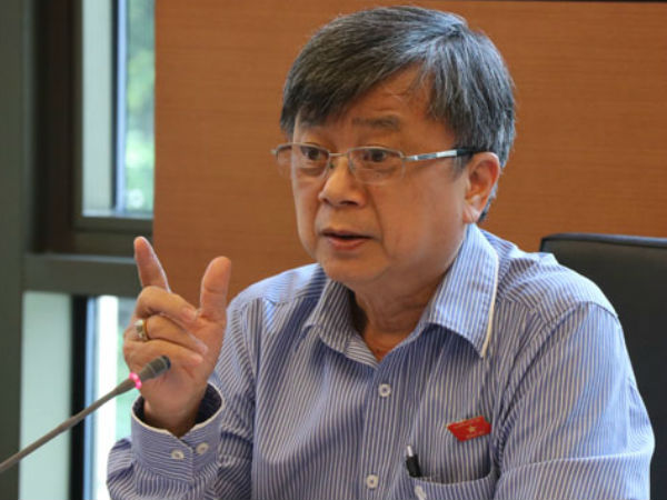 Ông Trương Trọng Nghĩa: "Thu hồi sân golf sẽ giúp Tân Sơn Nhất giảm ùn tắc"