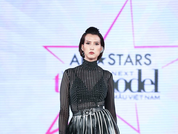 Thí sinh Next Top chê đồng nghiệp không đủ tư cách vào nhà chung