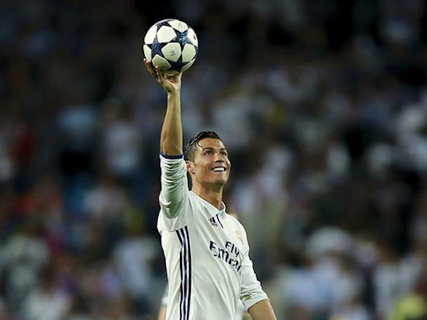 Ronaldo tuyên bố có thể chia tay Real Madrid bất cứ lúc nào