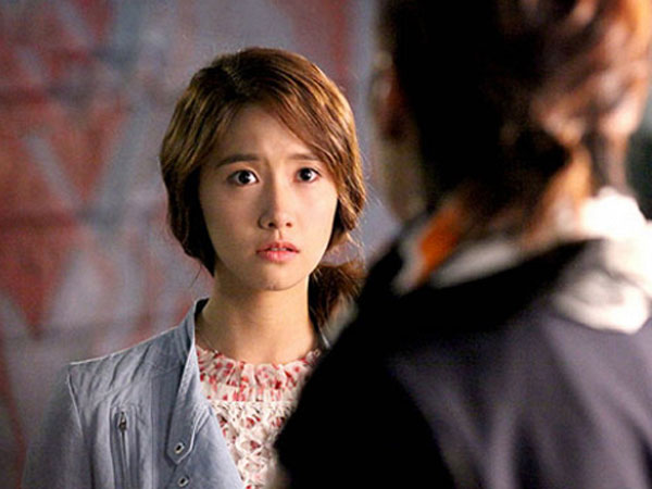 Khốn khổ vì người cũ của chồng ngày nào cũng tới nhà cho tiền mẹ chồng