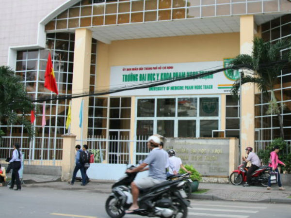 Vụ ĐH Y khoa Phạm Ngọc Thạch: chờ chỉ đạo xử lý của TP.HCM