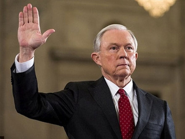 Bộ trưởng Tư Pháp Mỹ ra điều trần về cáo buộc của cựu Giám đốc FBI