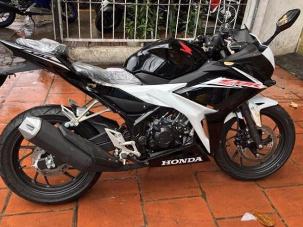 Honda CBR150R 2017 về Việt Nam, giá hơn 110 triệu
