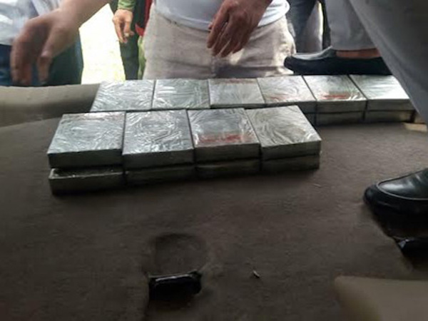 Hành trình truy bắt tài xế chở heroin tháo chạy trong tiếng súng