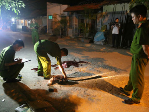 Nam thanh niên bị đâm tử vong vì trêu 2 cô gái trước quán bar