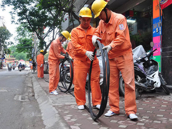 Ngành điện không thể đổ lỗi cho ông trời