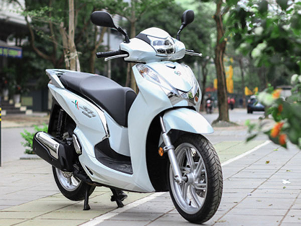 Honda SH 300i thêm bản thể thao giá 249 triệu tại Việt Nam