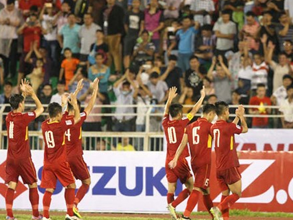 HLV Hữu Thắng chọn xong bộ ba tiền vệ cho U22 dự SEA Games