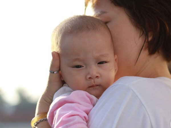 Không yêu con, luôn nghĩ con đã chết... - Những câu chuyện có thật của các mẹ trầm cảm sau sinh