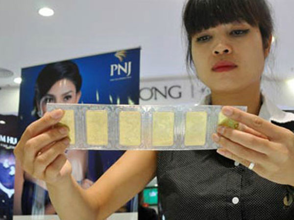 Giá vàng miếng nhích lên