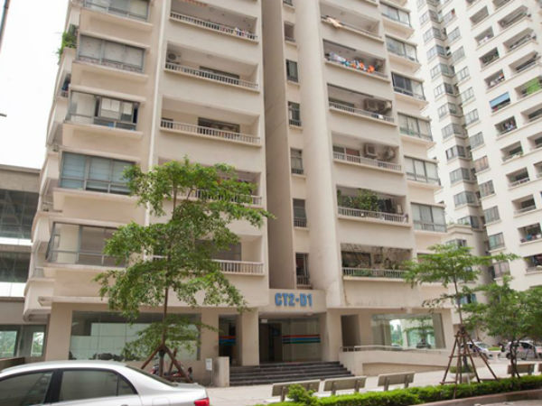 Hà Nội: Bảo vệ chung cư đánh nhân viên dọn vệ sinh đến tím mắt