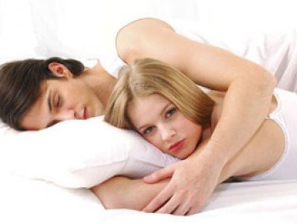 Những thói quen giết chết đời sống "chăn gối" của bạn