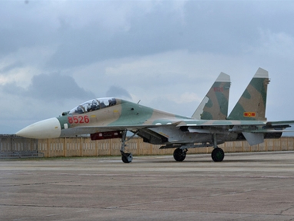 Việt Nam sắp có tiêm kích hiện đại thay thế Su-27?