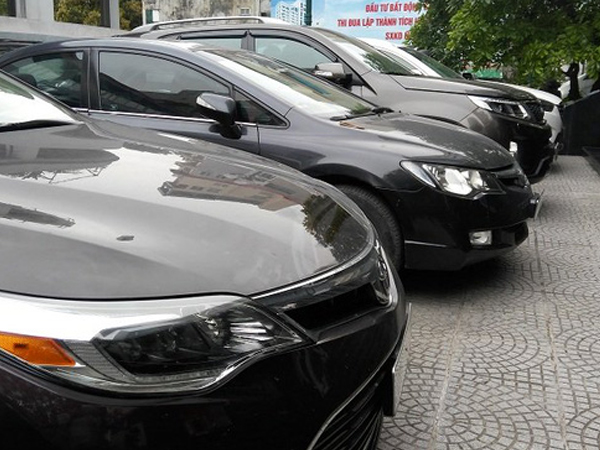 Dân Việt chạy ô tô "made in Vietnam": Thời xe giá rẻ