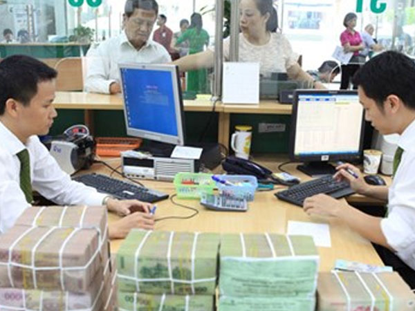 Lãi suất, tỷ giá: Nhiều diễn biến... lạ, phải trông chừng!