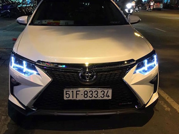 Toyota Camry “biến hình” Lexus giá chỉ 35 triệu tại VN