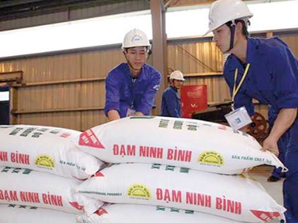 Bộ Chính trị yêu cầu xử lý sai phạm tại 12 dự án thua lỗ ngành Công Thương