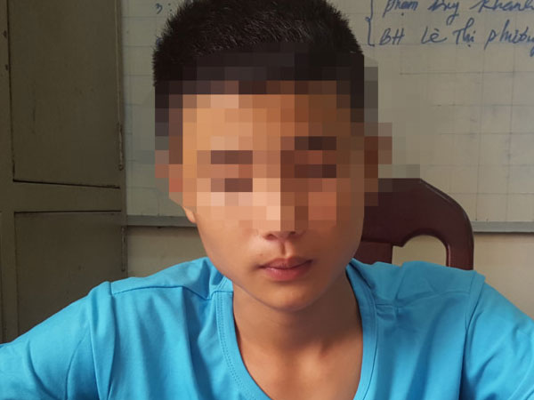 Nghi can giết người bị trinh sát đeo bám 130 km